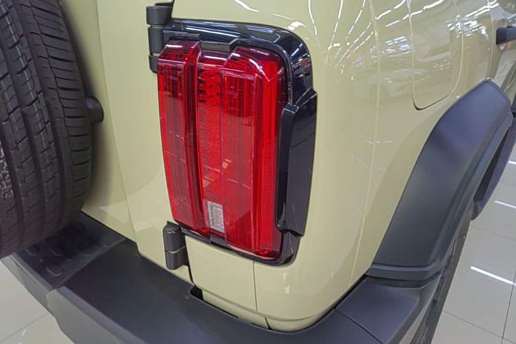 Used Tank 300 New Energy 2025 Hi4-T Right Rear Taillight