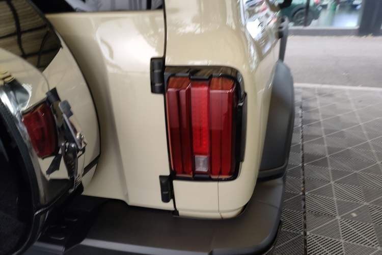 Used Tank 300 New Energy 2025 Hi4-T Right Rear Taillight