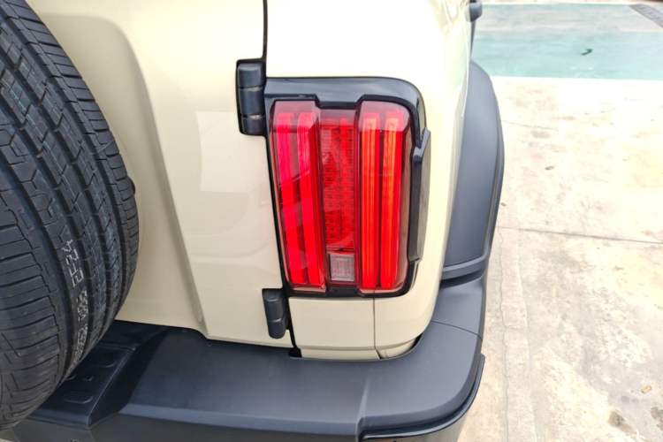 Used Tank 300 New Energy 2025 Hi4-T Right Rear Taillight