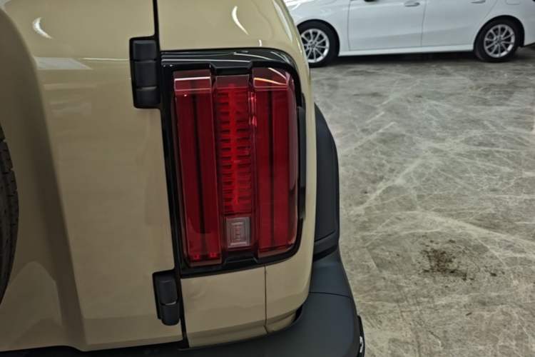 Used Tank 300 New Energy 2025 Hi4-T Right Rear Taillight