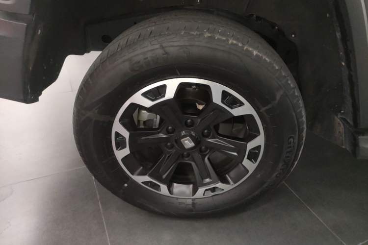 Used Tank 300 New Energy 2025 Hi4-T Right Rear Wheel Hub