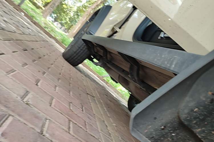Used Tank 300 New Energy 2025 Hi4-T Right Side Sill