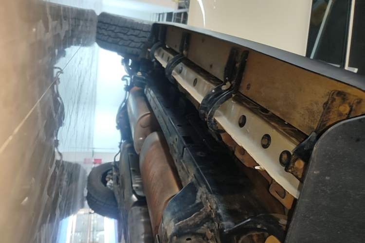 Used Tank 300 New Energy 2025 Hi4-T Right Side Sill