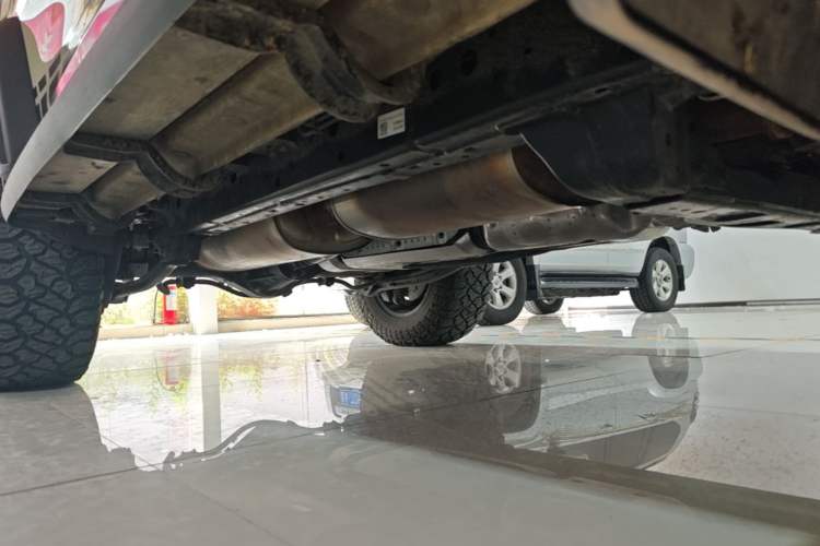 Used Tank 300 New Energy 2025 Hi4-T Right Side Sill
