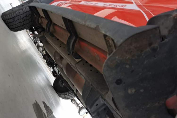Used Tank 300 New Energy 2025 Hi4-T Right Side Sill