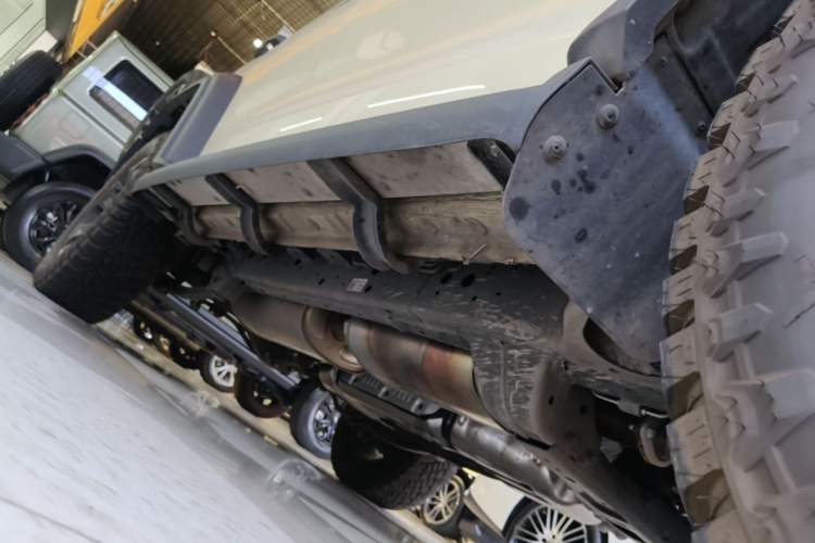 Used Tank 300 New Energy 2025 Hi4-T Right Side Sill