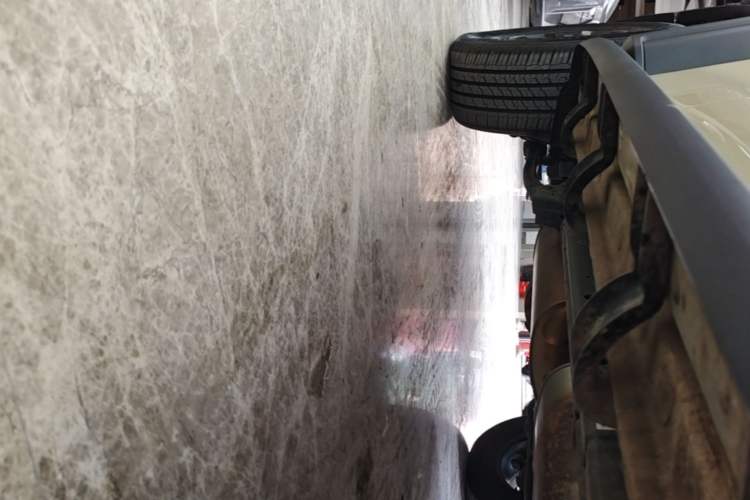 Used Tank 300 New Energy 2025 Hi4-T Right Side Sill