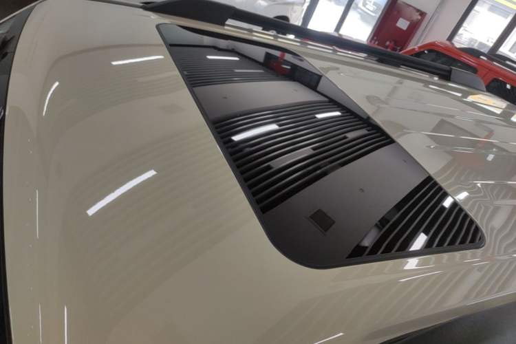Used Tank 300 New Energy 2025 Hi4-T Roof