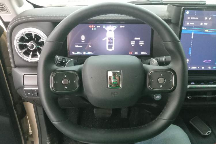 Used Tank 300 New Energy 2025 Hi4-T Steering Wheel