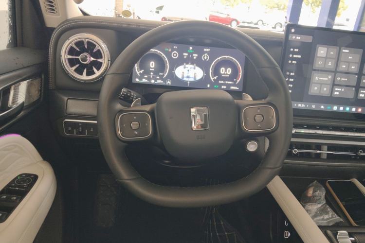 Used Tank 300 New Energy 2025 Hi4-T Steering Wheel