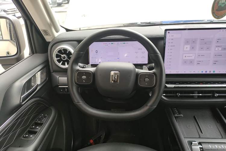 Used Tank 300 New Energy 2025 Hi4-T Steering Wheel