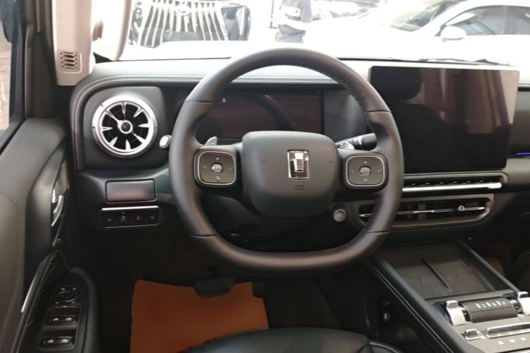 Used Tank 300 New Energy 2025 Hi4-T Steering Wheel