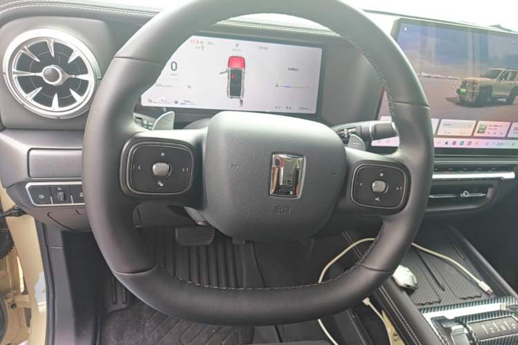 Used Tank 300 New Energy 2025 Hi4-T Steering Wheel