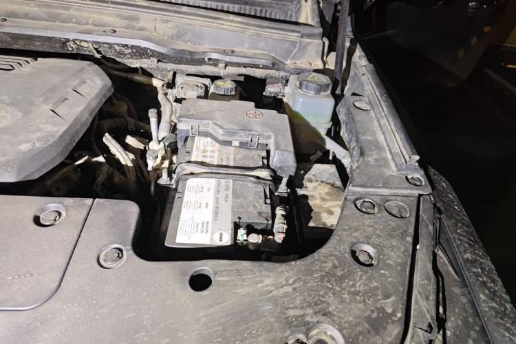 Used Tank 400 2025 2.0T Gasoline Version Engine Bay Left