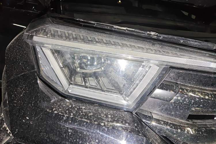 Used Tank 400 2025 2.0T Gasoline Version Right Front Headlight