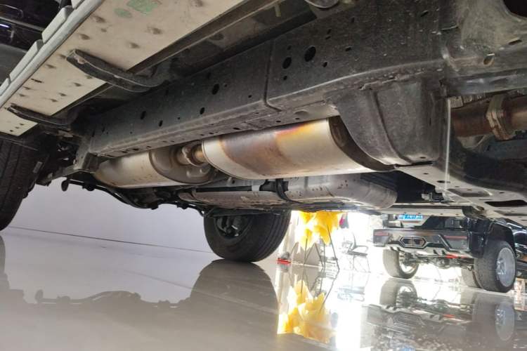 Used Tank 400 2025 2.0T Gasoline Version Right Side Sill