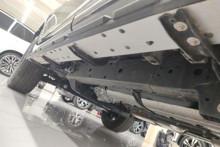 Used Tank 400 2025 2.0T Gasoline Version Left Side Sill