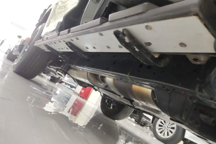 Used Tank 400 2025 2.0T Gasoline Version Right Side Sill