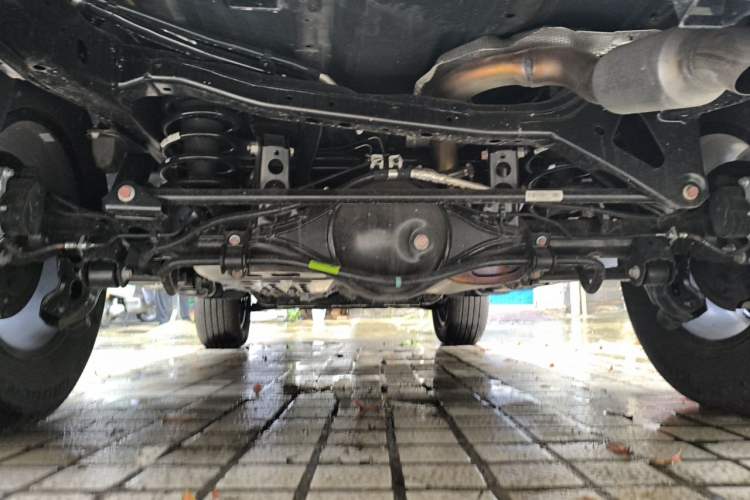 Used Tank 400 2026 Model—2.0T Gasoline Version Chassis Rear