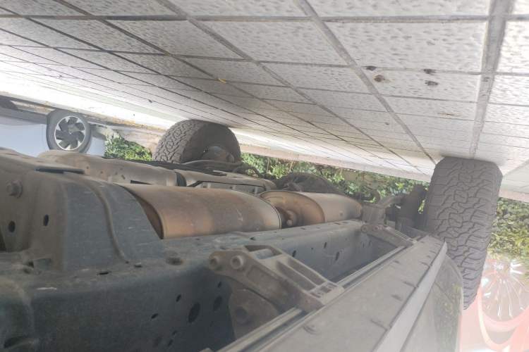 Used Tank 400 New Energy 2023 Hi4-T Super Edition Chassis Front Right