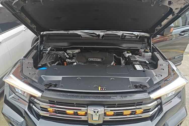 Used Tank 400 New Energy 2023 Hi4-T Super Edition Engine Bay