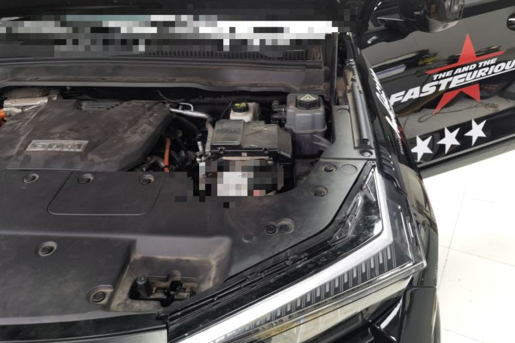 Used Tank 400 New Energy 2023 Hi4-T Super Edition Engine Bay Left