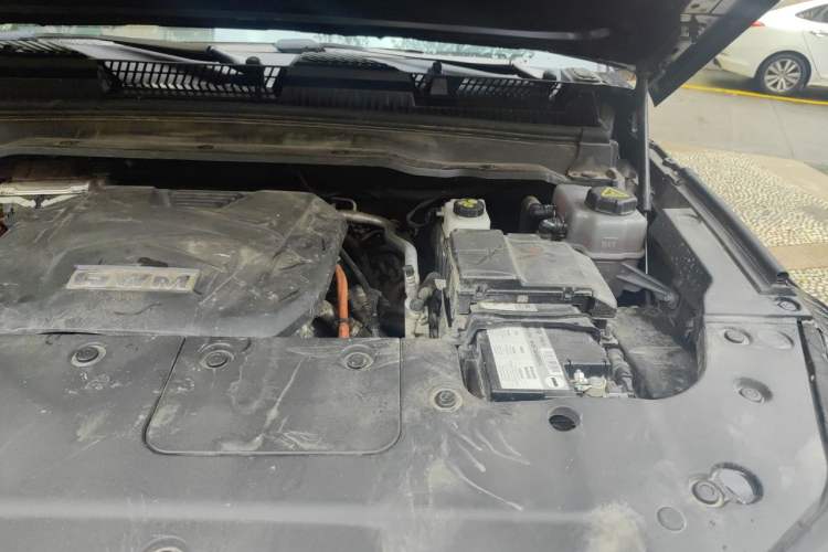 Used Tank 400 New Energy 2023 Hi4-T Super Edition Engine Bay Left