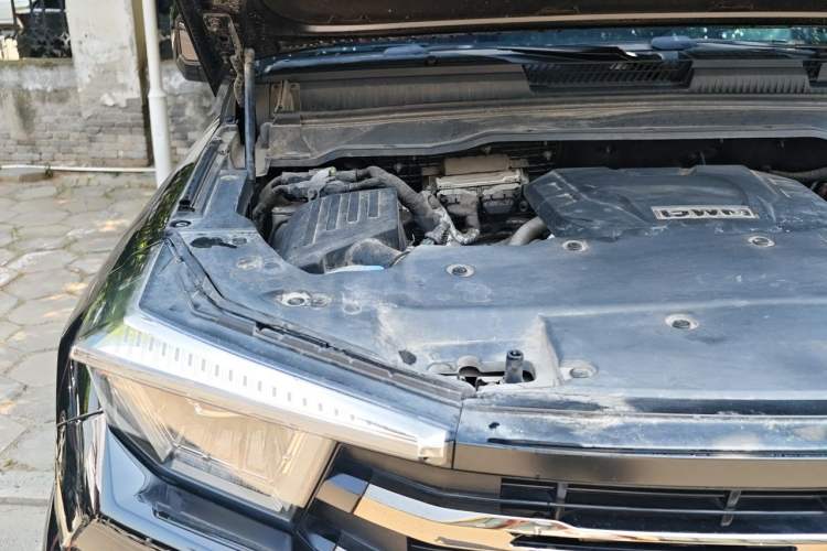 Used Tank 400 New Energy 2023 Hi4-T Super Edition Engine Bay Right