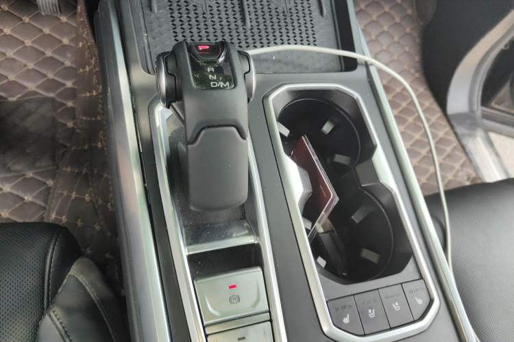 Used Tank 400 New Energy 2023 Hi4-T Super Edition Gear Lever