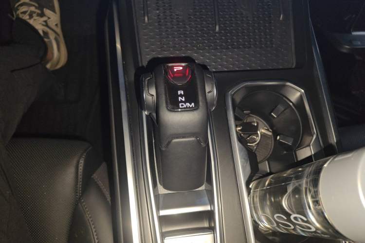 Used Tank 400 New Energy 2023 Hi4-T Super Edition Gear Lever
