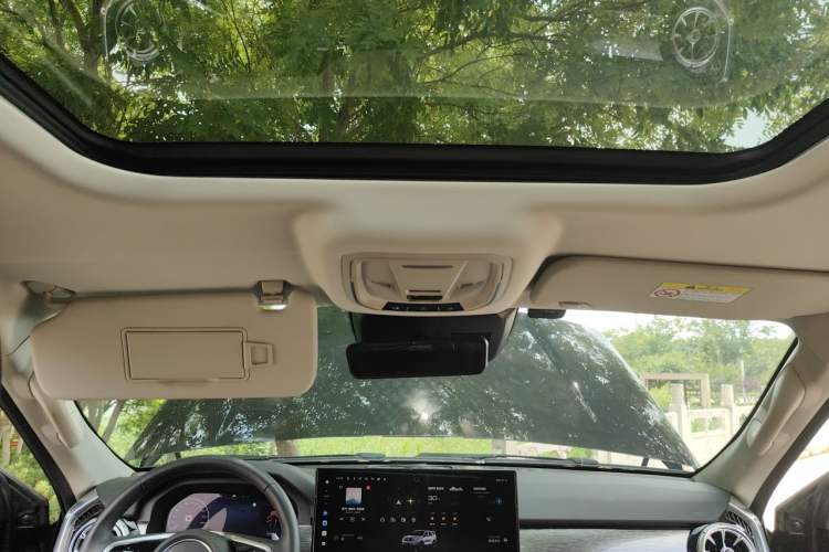 Used Tank 400 New Energy 2023 Hi4-T Super Edition Headliner