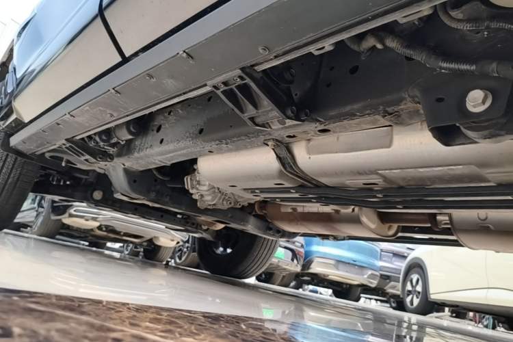 Used Tank 400 New Energy 2023 Hi4-T Super Edition Left Side Sill