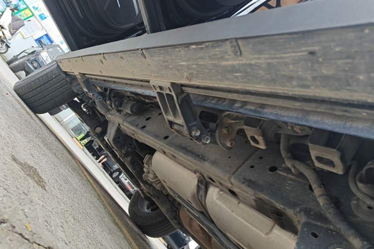 Used Tank 400 New Energy 2023 Hi4-T Super Edition Left Side Sill