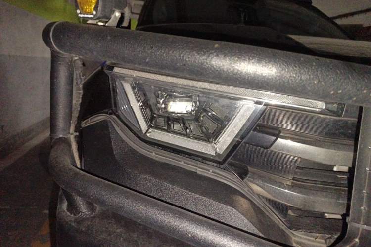 Used Tank 400 New Energy 2023 Hi4-T Super Edition Right Front Headlight