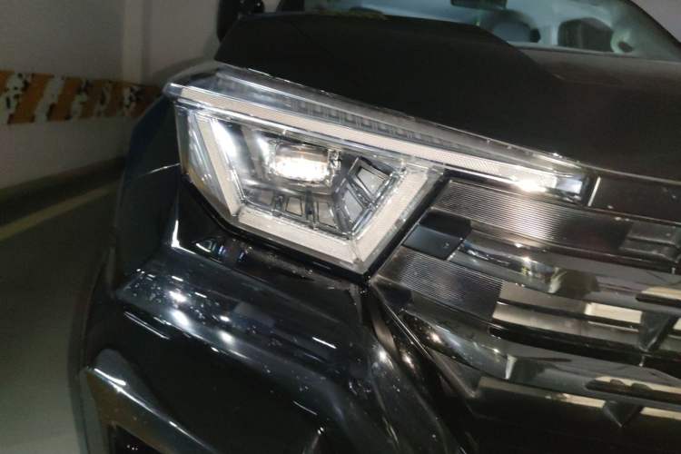 Used Tank 400 New Energy 2023 Hi4-T Super Edition Right Front Headlight