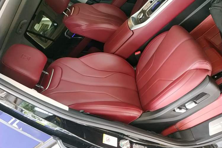 Used Tank 400 New Energy 2023 Hi4-T Super Edition Right Front Seat