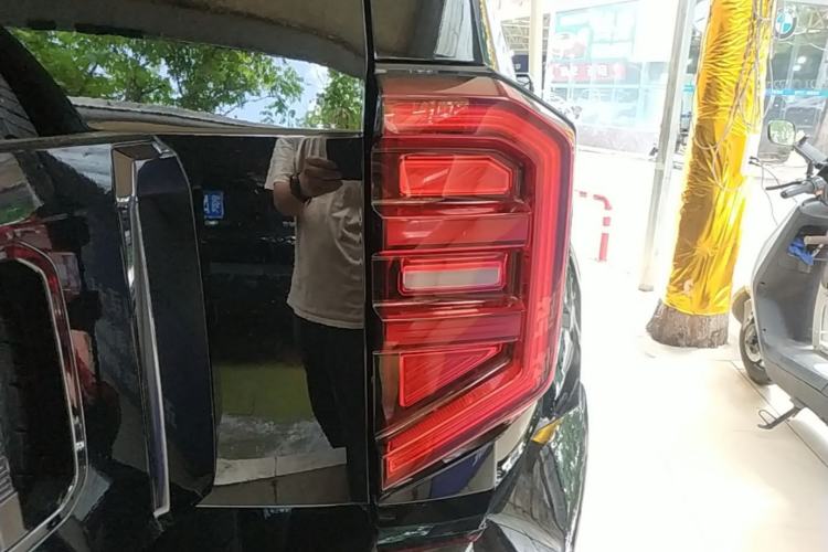 Used Tank 400 New Energy 2023 Hi4-T Super Edition Right Rear Taillight
