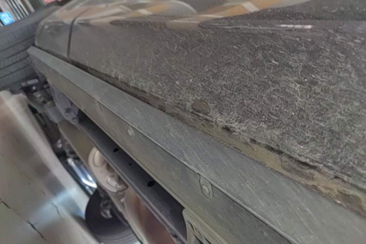 Used Tank 400 New Energy 2023 Hi4-T Super Edition Right Side Sill