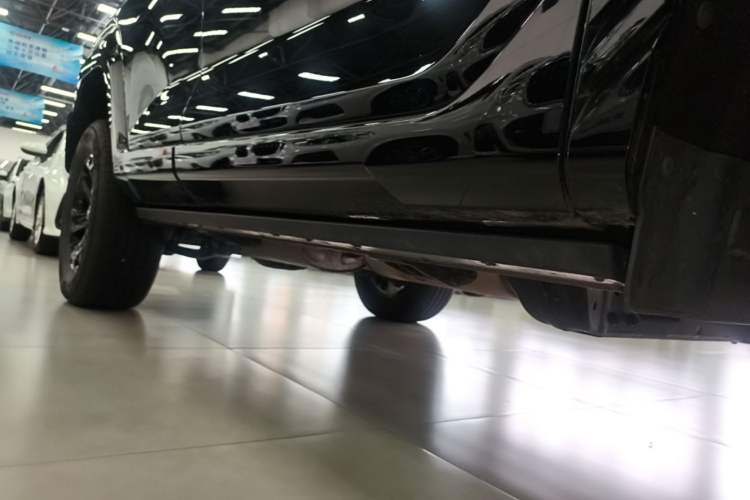 Used Tank 400 New Energy 2023 Hi4-T Super Edition Right Side Sill
