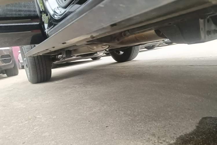 Used Tank 400 New Energy 2023 Hi4-T Super Edition Right Side Sill