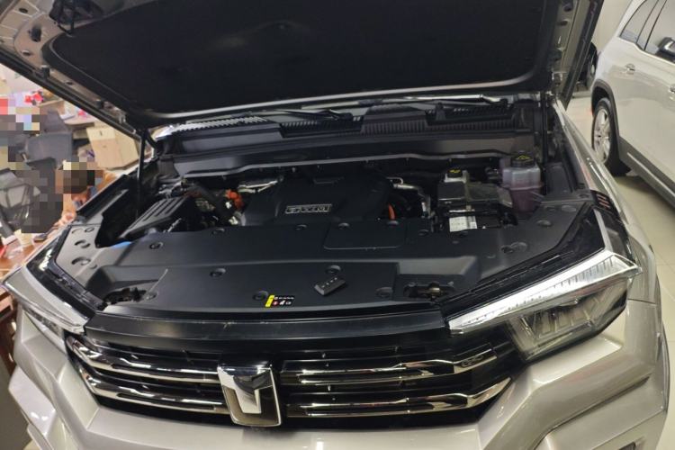 Used Tank 400 New Energy 2023 Hi4-T Super Edition Engine Bay