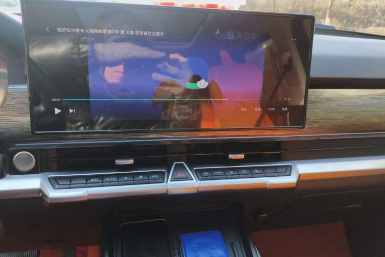Used Tank 400 New Energy 2023 Hi4-T Super Edition Audio And AC Panel