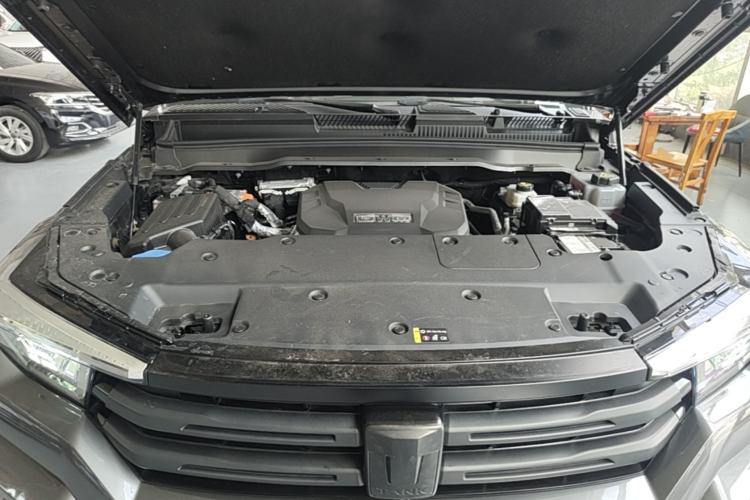 Used Tank 400 New Energy 2023 Hi4-T Super Edition Engine Bay