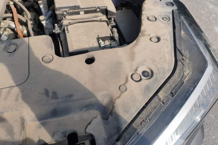 Used Tank 400 New Energy 2023 Hi4-T Super Edition Engine Bay Left