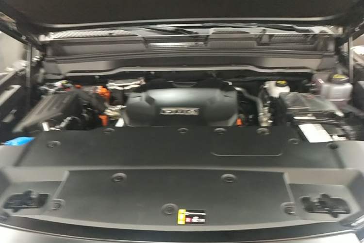 Used Tank 400 New Energy 2023 Hi4-T Super Edition Engine Bay