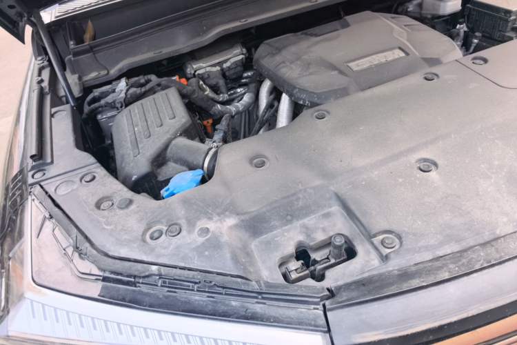 Used Tank 400 New Energy 2023 Hi4-T Super Edition Engine Bay Right