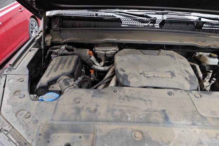 Used Tank 400 New Energy 2023 Hi4-T Super Edition Engine Bay Right