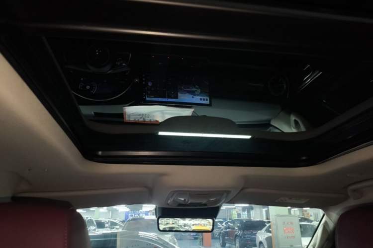 Used Tank 400 New Energy 2023 Hi4-T Super Edition Headliner
