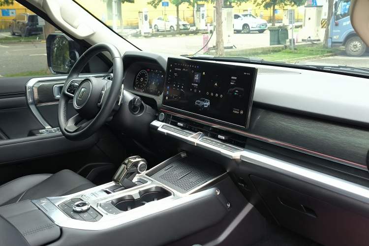 Used Tank 400 New Energy 2023 Hi4-T Super Edition Interior 2