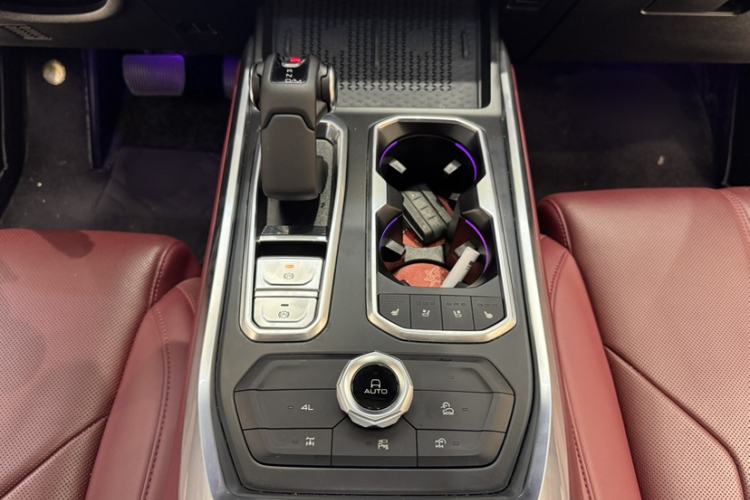 Used Tank 400 New Energy 2023 Hi4-T Super Edition Interior 2